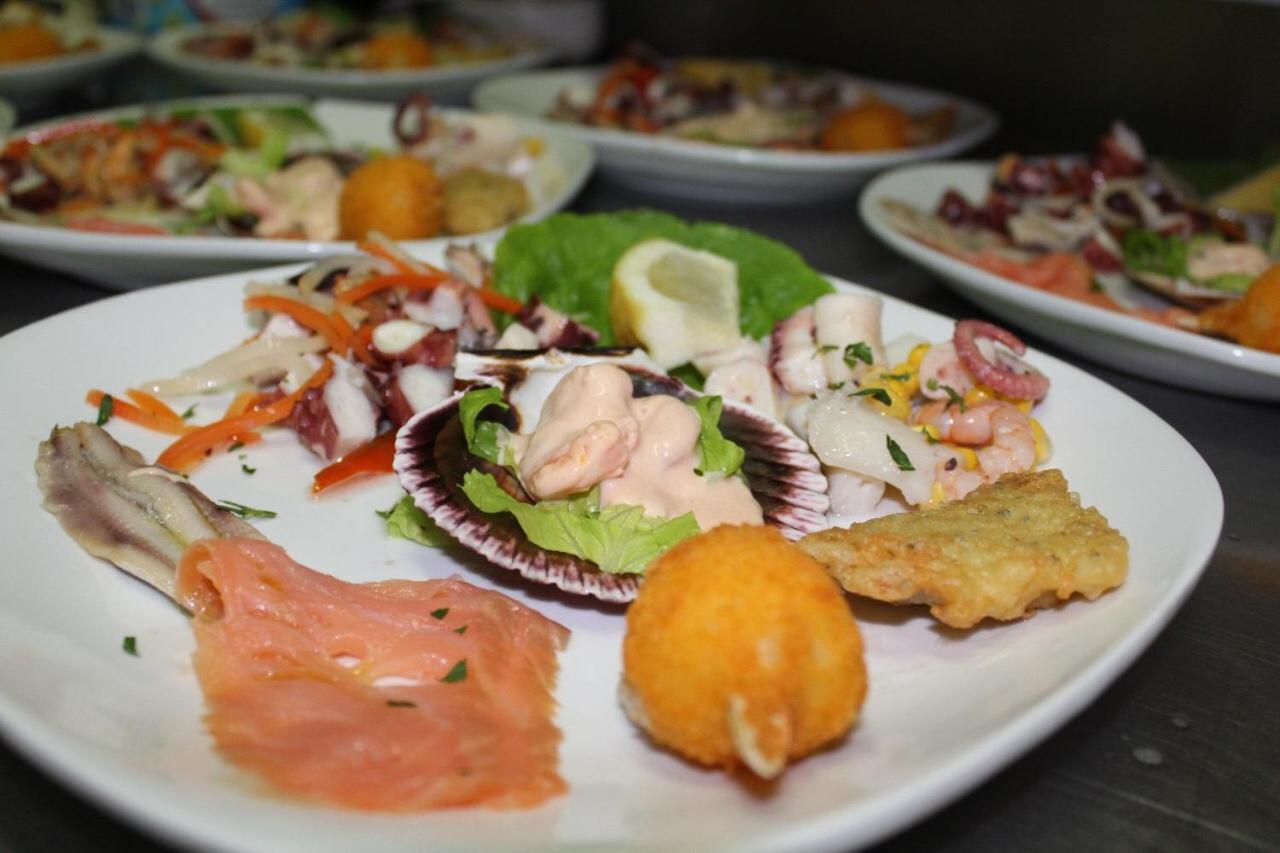 ג'יצריה Hotel Ristorante L'Avvenire מראה חיצוני תמונה