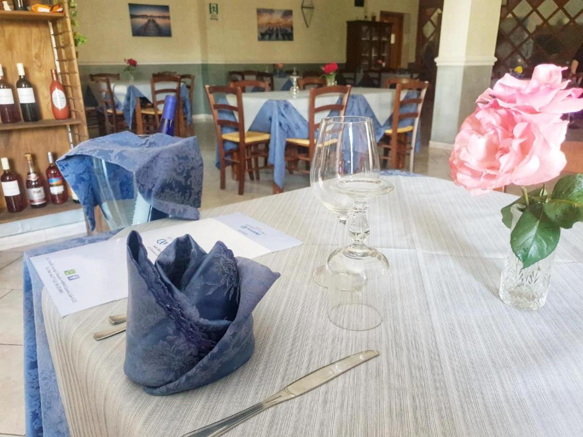 ג'יצריה Hotel Ristorante L'Avvenire מראה חיצוני תמונה