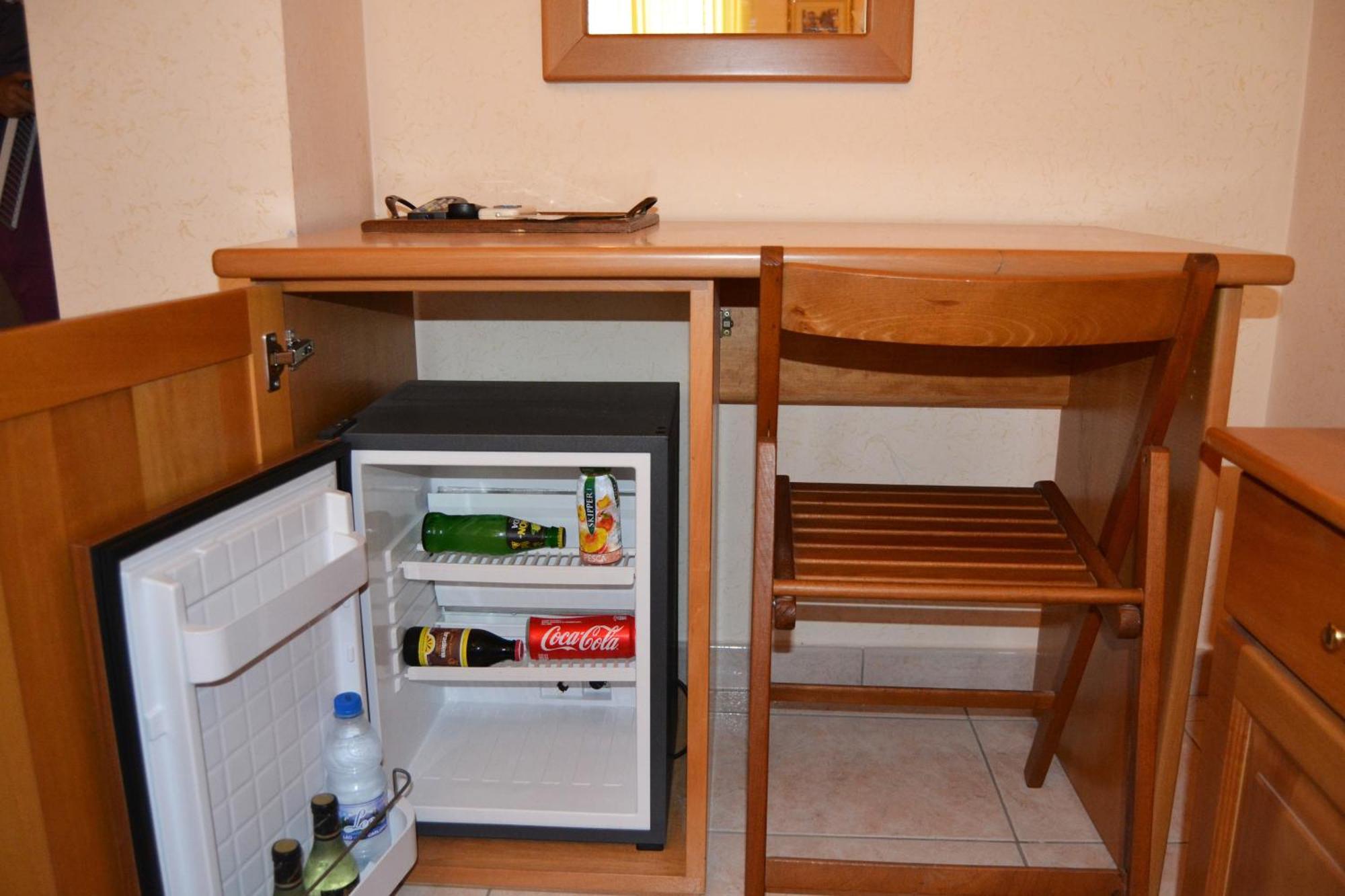 ג'יצריה Hotel Ristorante L'Avvenire חדר תמונה